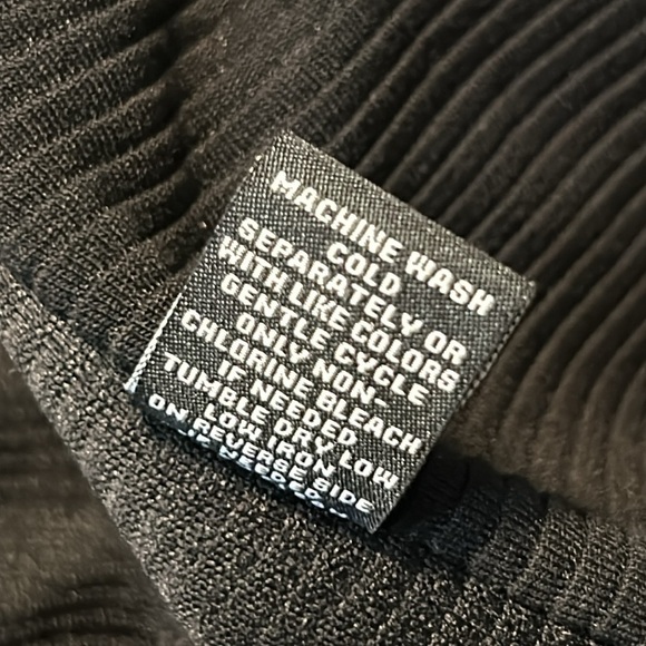 Premise Open Cardigan Black with White Piping Size Medium - Picture 10 of 10